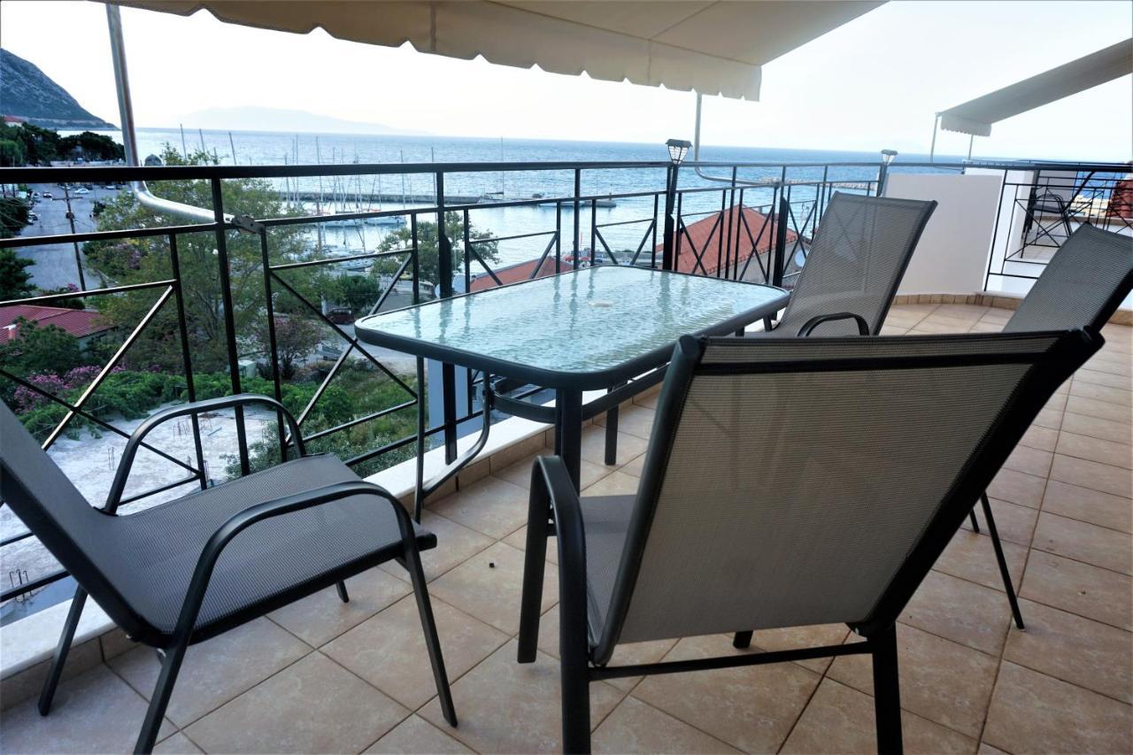 Lasithiotakis Apartments Poros  Buitenkant foto